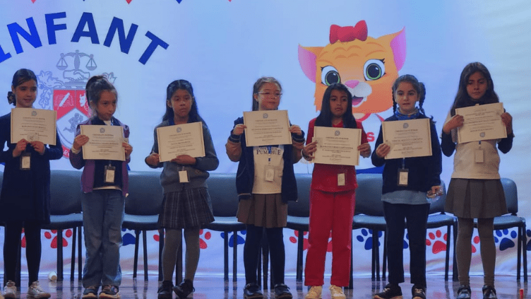 Competencia nacional Spelling Bee American British (3)